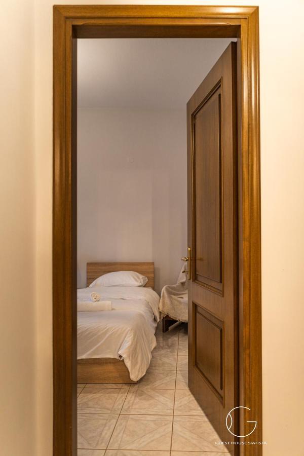 Guest House Siatista Esterno foto